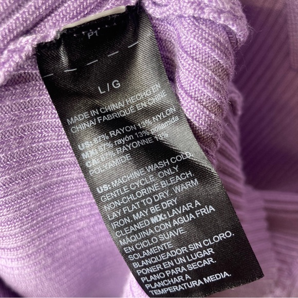 WHBM Button Down Collar Ribbed Blouse Size L - Picture 6 of 6